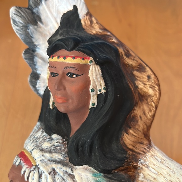 Vintage Provincial Mold Native American Figurine - Picture 6 of 16